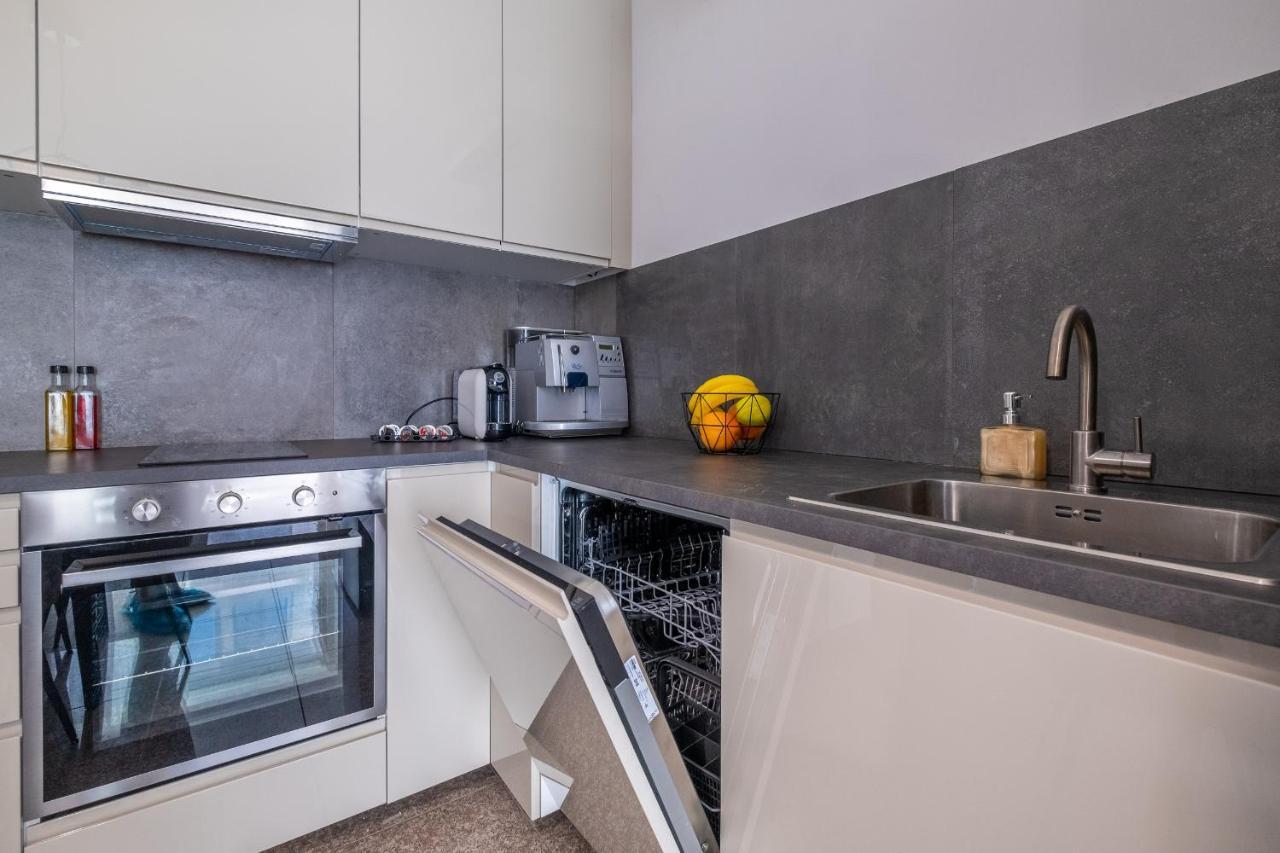 Julie'S Sunny Cozy Apartment With Balcony Sofía Exterior foto